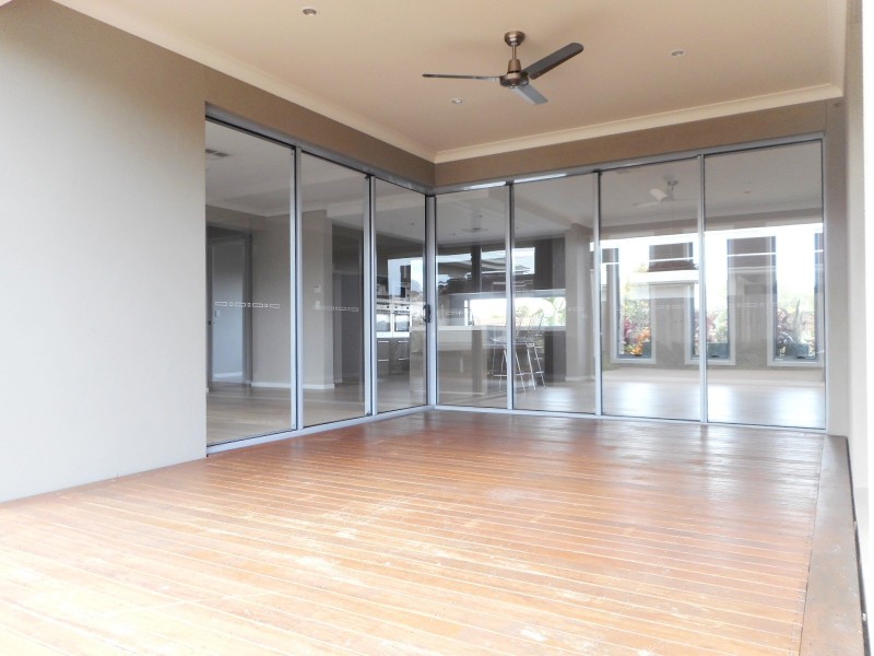 35 Ningi Waters, Ningi QLD 4511