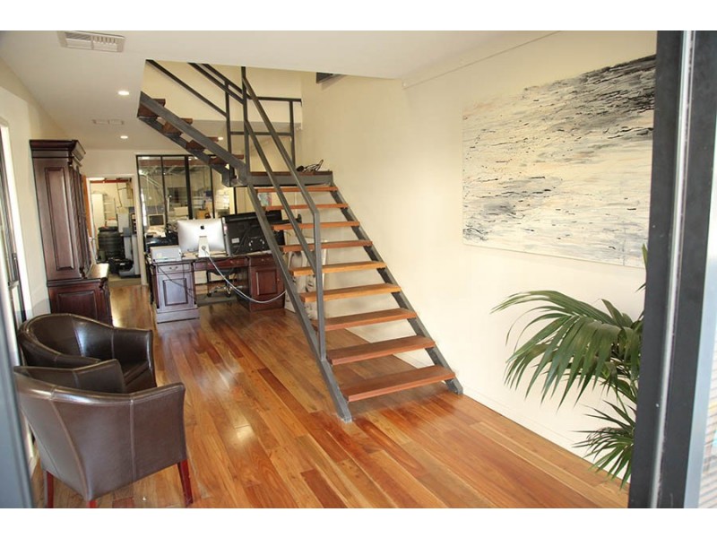 Unit 8, 33 Meakin Road, Meadowbrook QLD 4131