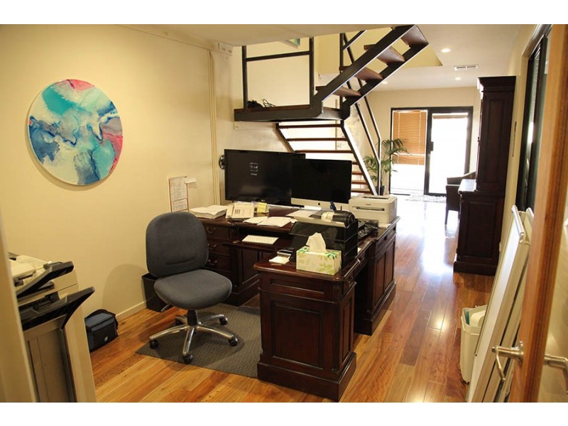 Unit 8, 33 Meakin Road, Meadowbrook QLD 4131