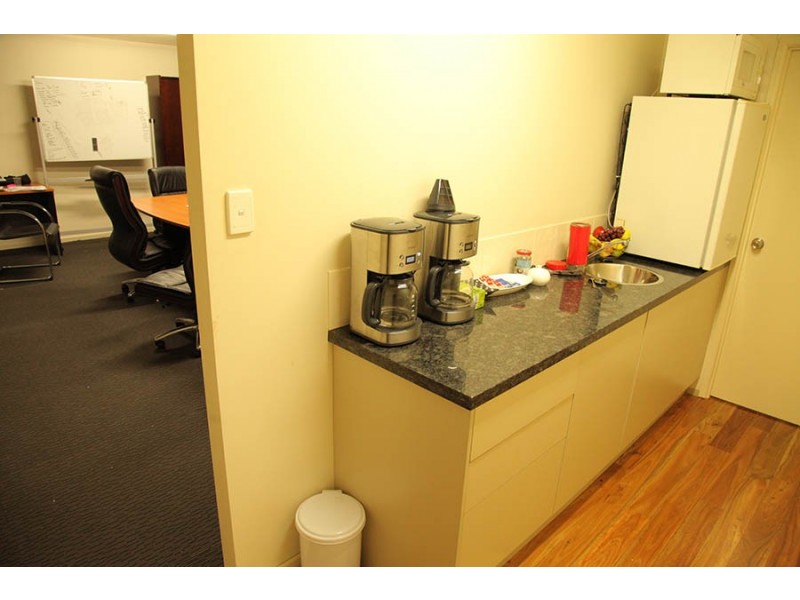 Unit 8, 33 Meakin Road, Meadowbrook QLD 4131