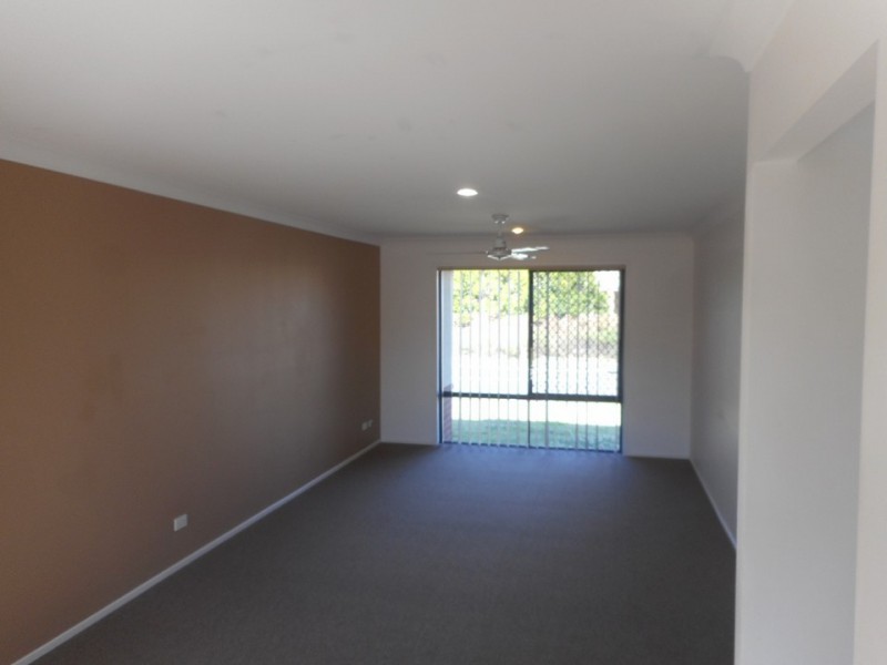 5 Almond Way, Bellmere QLD 4510