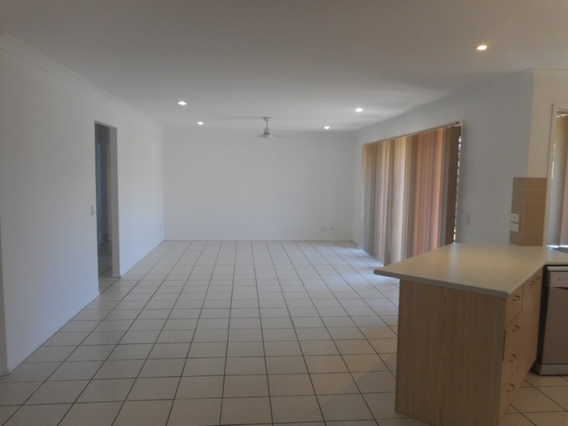 5 Almond Way, Bellmere QLD 4510