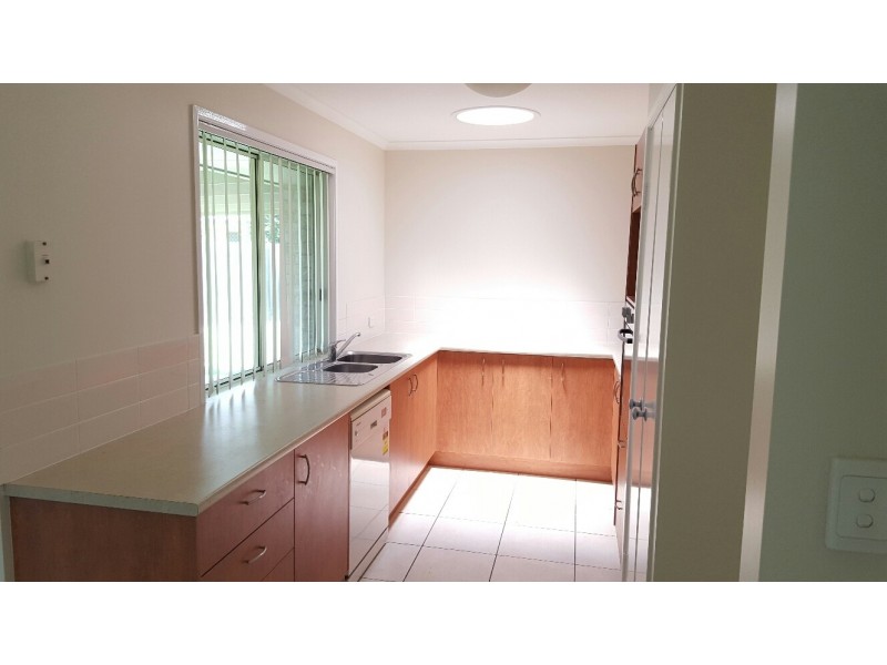 8 Maree Court, Bellmere QLD 4510