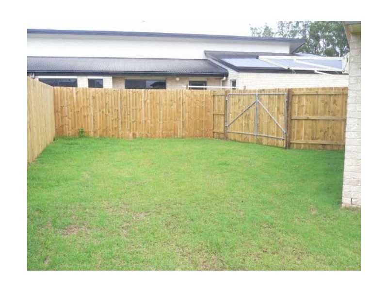 8 Maree Court, Bellmere QLD 4510