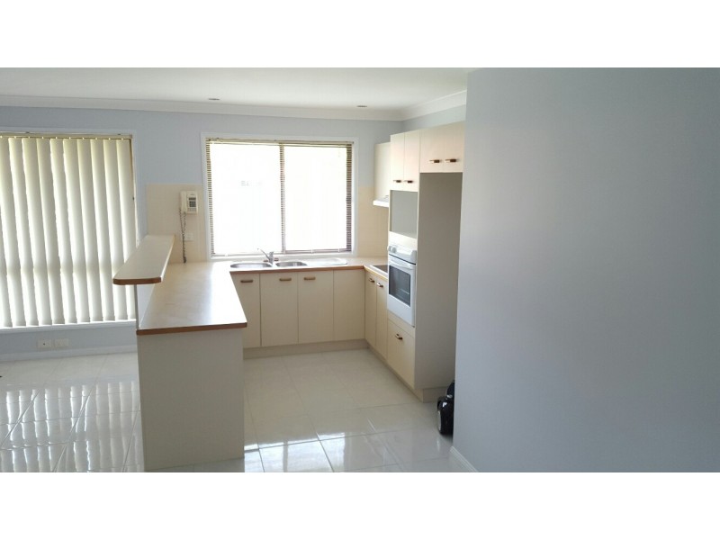 1/2 Hamlyn Street, Bellmere QLD 4510