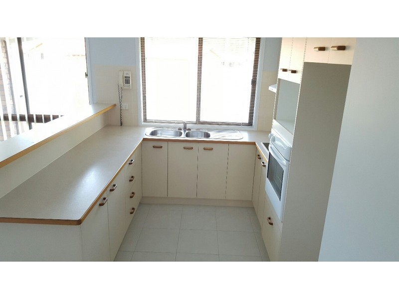 1/2 Hamlyn Street, Bellmere QLD 4510