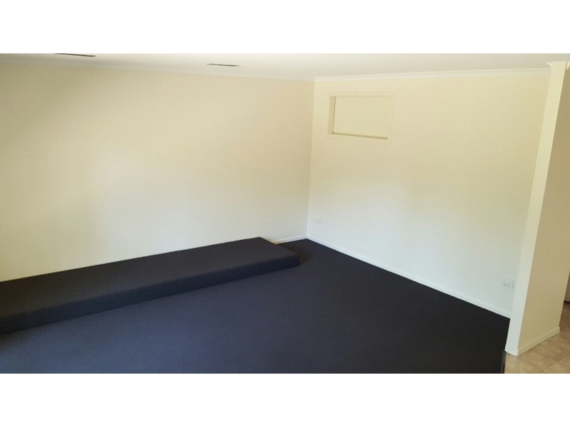 58 Crestridge Crescent, Morayfield QLD 4506