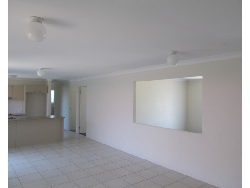 10 Piccadilly Street, Bellmere QLD 4510