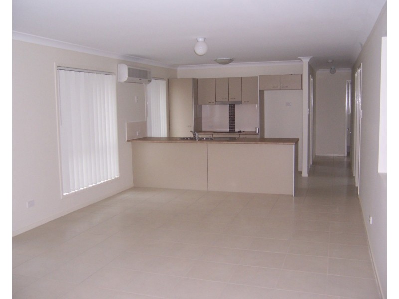 10 Piccadilly Street, Bellmere QLD 4510