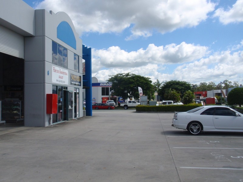 Unit 4, 95 Lear Jet Drive, Caboolture QLD 4510