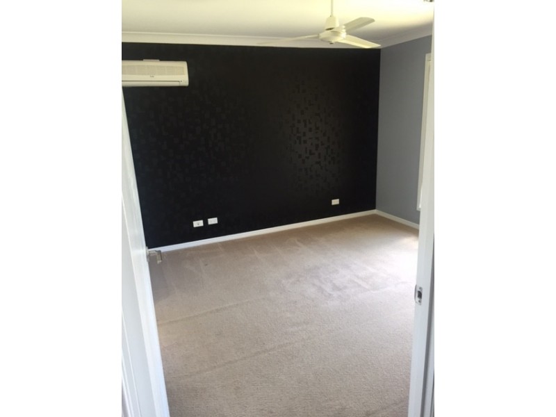 2 Cherrytree Crescent, Upper Caboolture QLD 4510