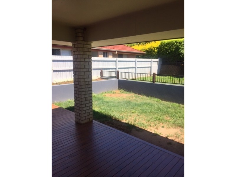 2 Cherrytree Crescent, Upper Caboolture QLD 4510