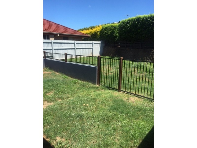 2 Cherrytree Crescent, Upper Caboolture QLD 4510