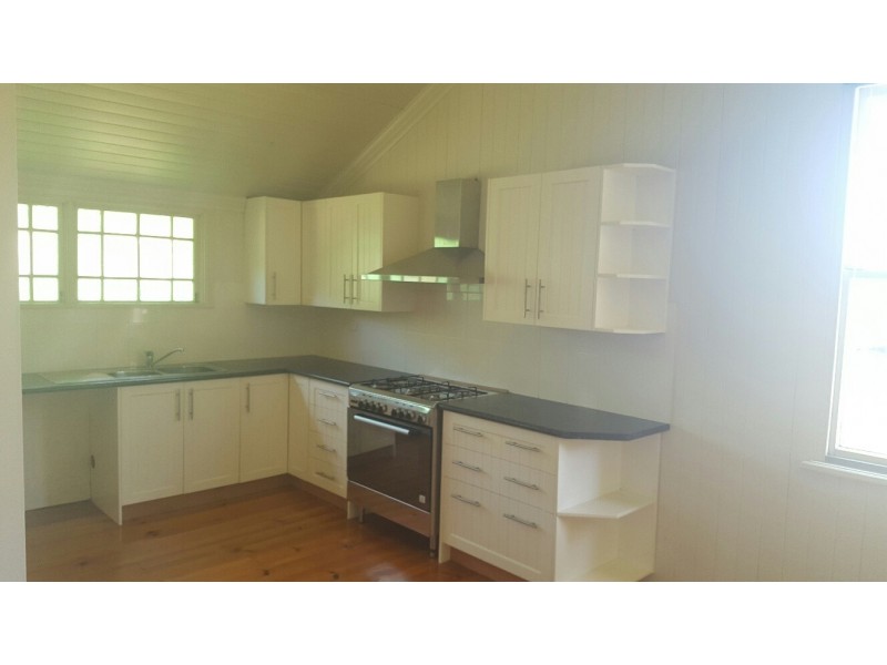 21 Komraus Court, Morayfield QLD 4506