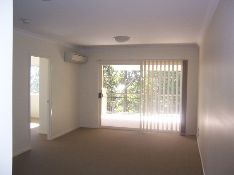 18/91-93 Lower King Street, Caboolture QLD 4510