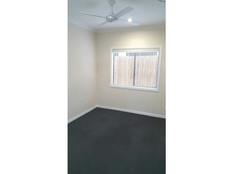 8 Champion Circuit, Narangba QLD 4504