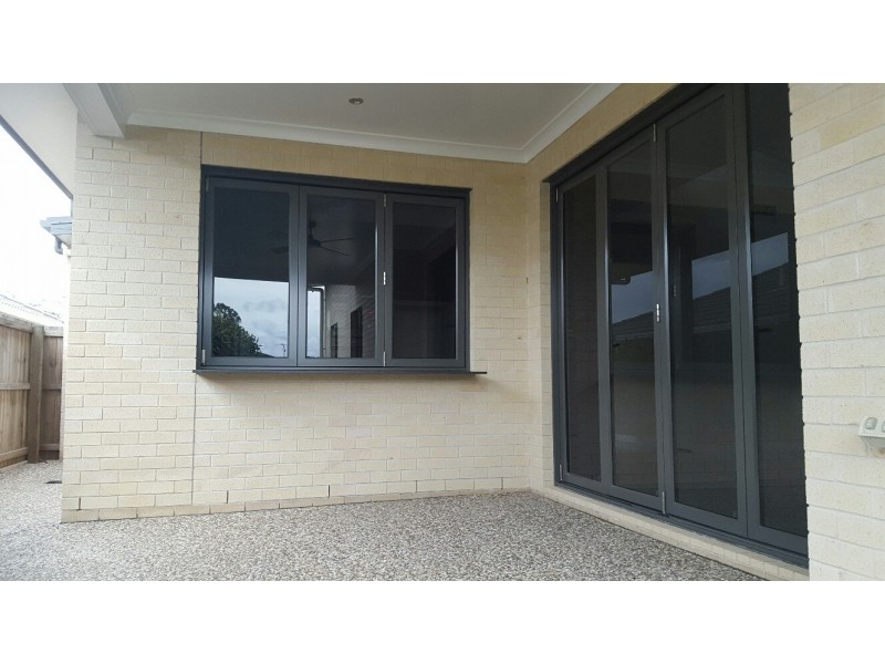 8 Champion Circuit, Narangba QLD 4504