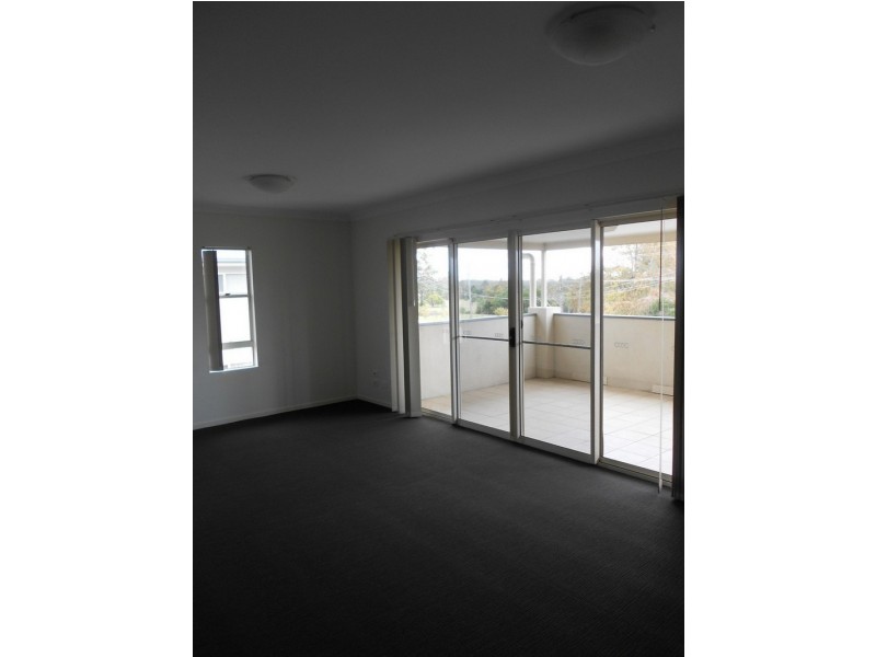 10/91-93 Lower King Street, Caboolture QLD 4510