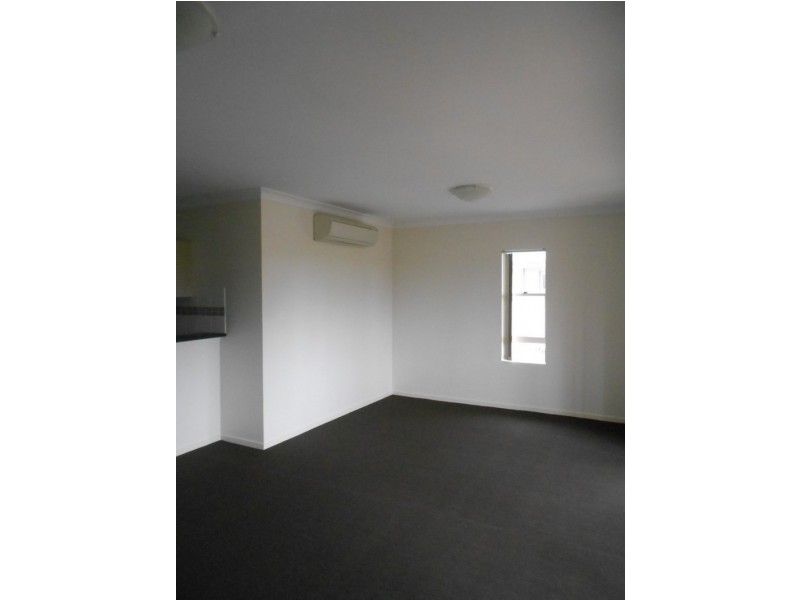 10/91-93 Lower King Street, Caboolture QLD 4510