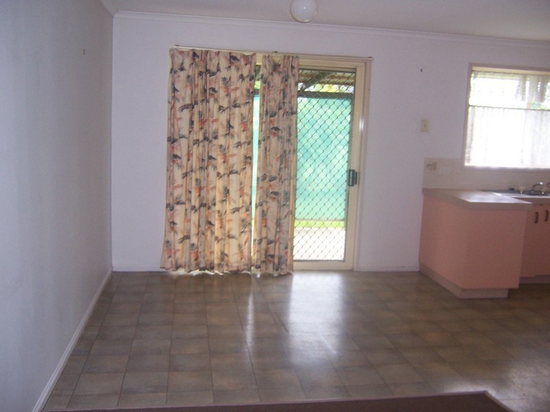 2/18 Watt Street, Caboolture QLD 4510