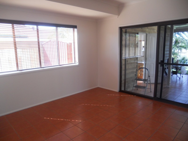 2/14 Jasmin Drive, Bongaree QLD 4507