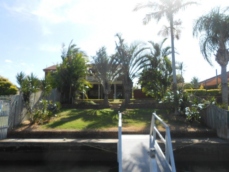 2/14 Jasmin Drive, Bongaree QLD 4507