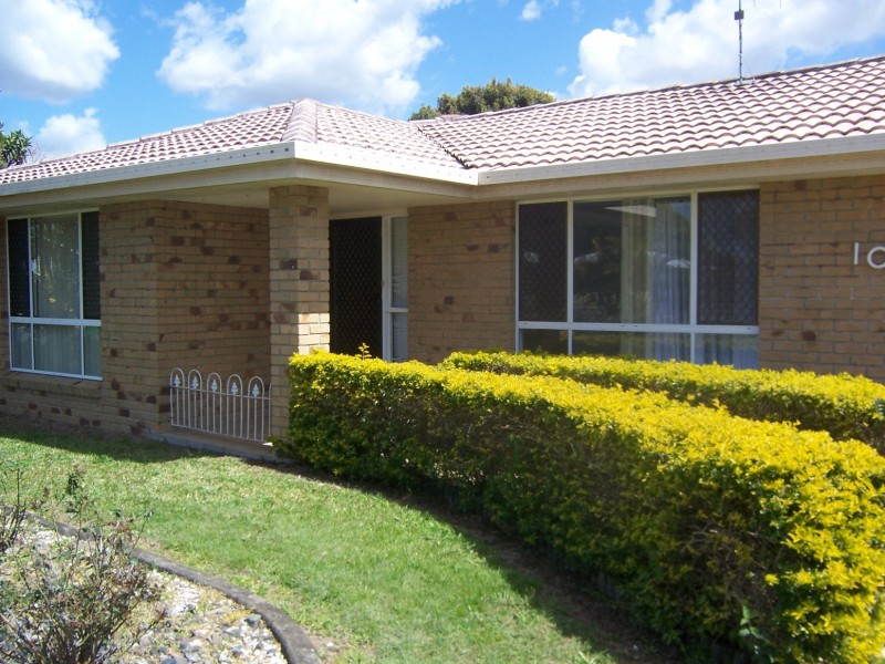 10 Carmela Crescent, Morayfield QLD 4506