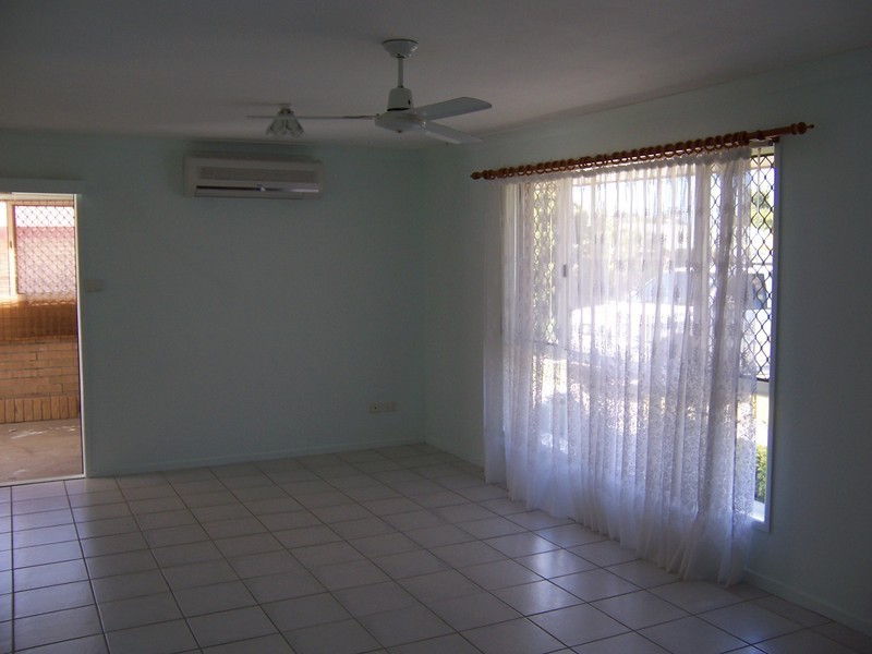 10 Carmela Crescent, Morayfield QLD 4506