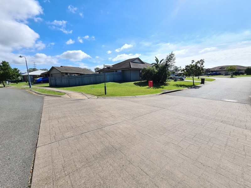 1 Woodfern Drive, Upper Caboolture QLD 4510