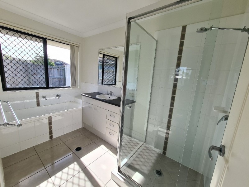 1 Woodfern Drive, Upper Caboolture QLD 4510