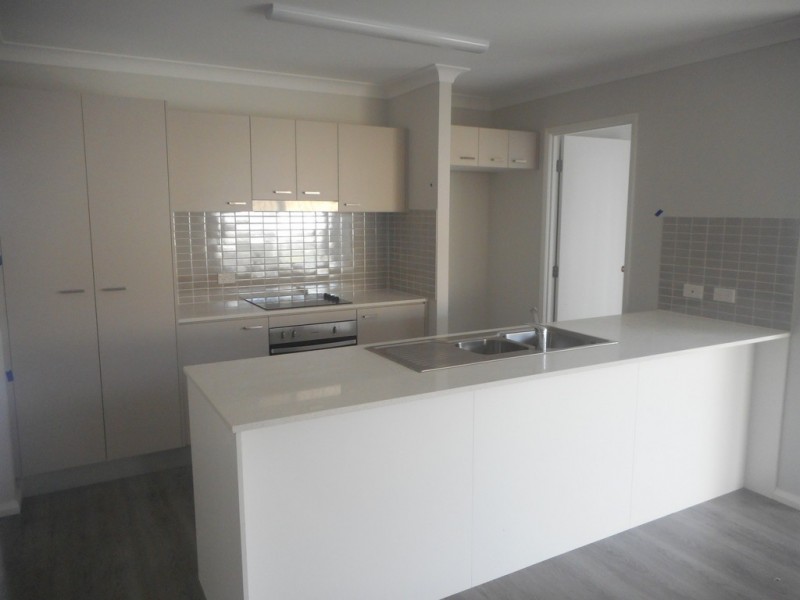 24 Nelson Court, Morayfield QLD 4506