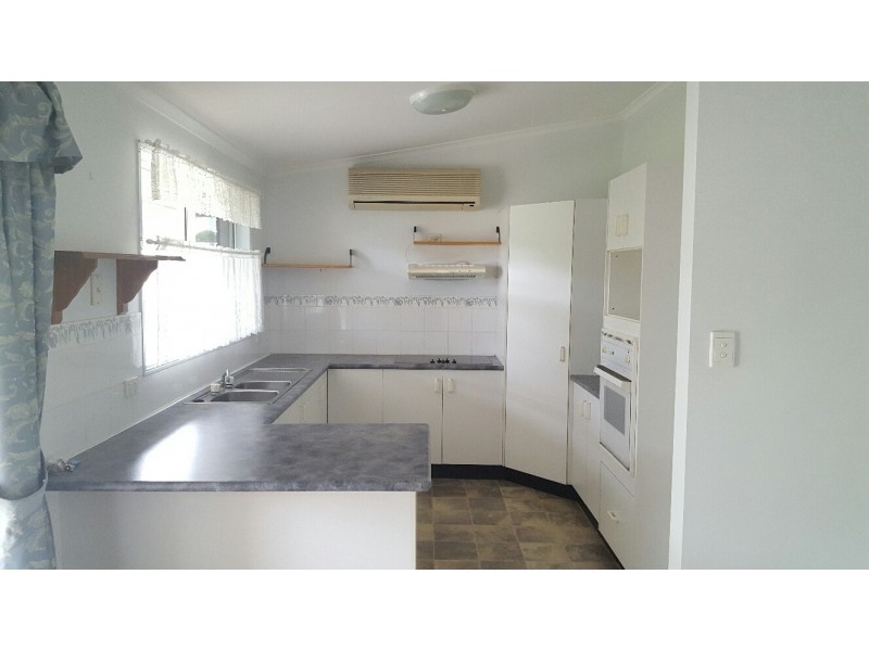 10 Crestwood Avenue, Morayfield QLD 4506