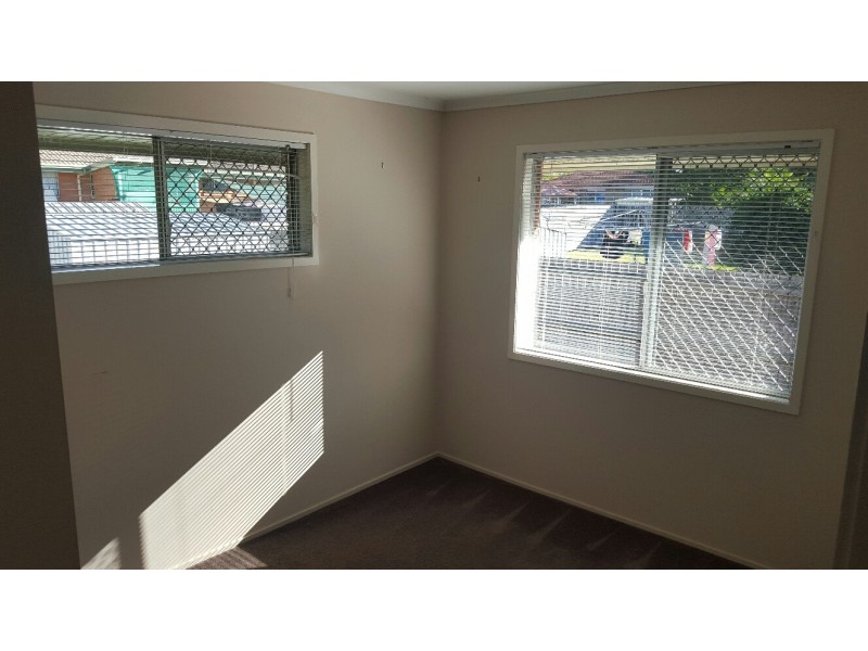 14 Simon Street, Deception Bay QLD 4508