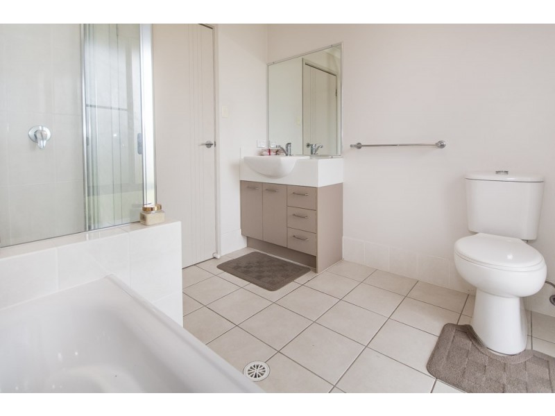 28 Hopkins Chase, Caboolture QLD 4510