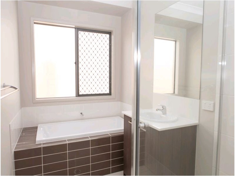 87 Stone Ridge Boulevard, Narangba QLD 4504