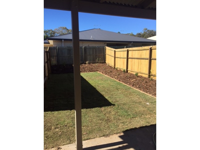 42b Pinegrove Street, Morayfield QLD 4506