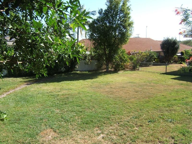 24 Arthur Street, Caloundra QLD 4551