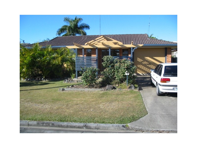 6 Saracen Street, Battery Hill QLD 4551