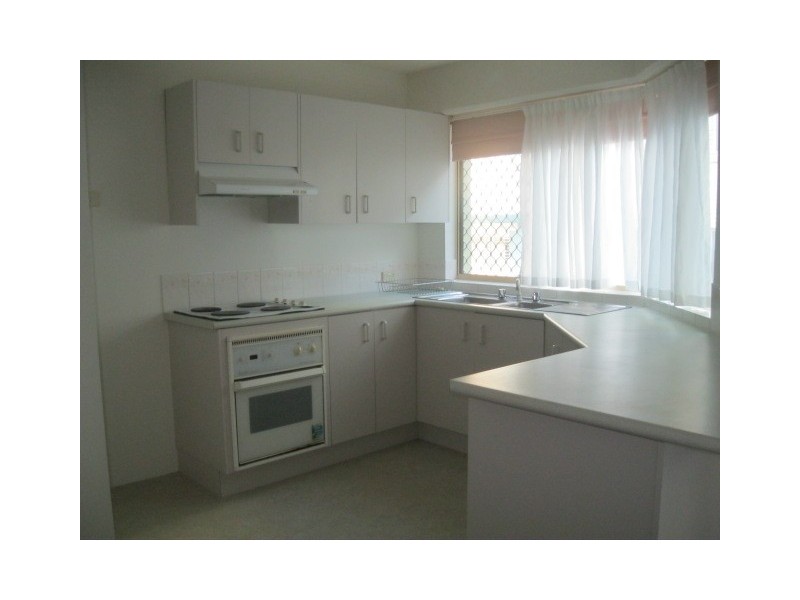 2/44 King Street, Kings Beach QLD 4551