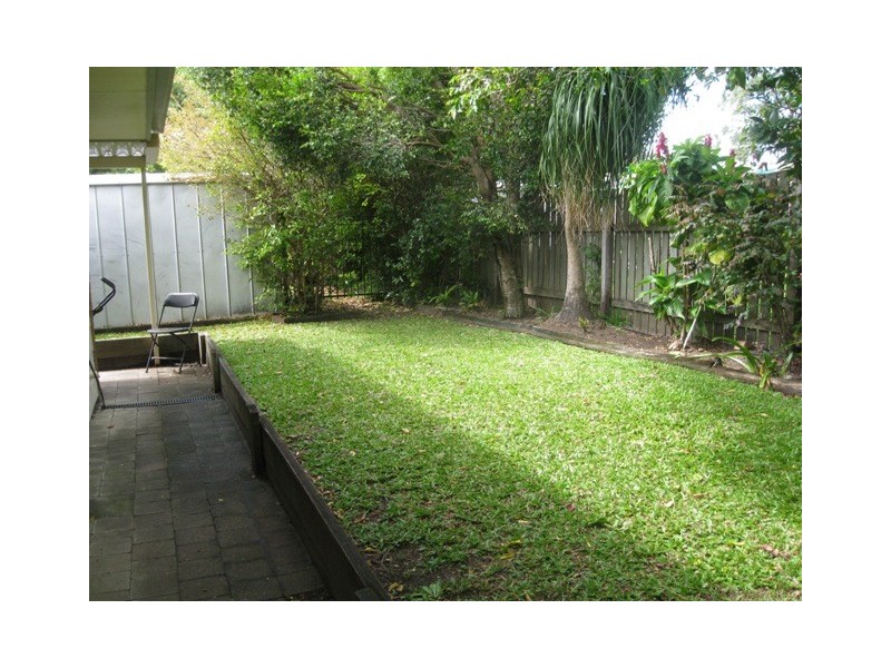 8b Coora Crescent, Currimundi QLD 4551