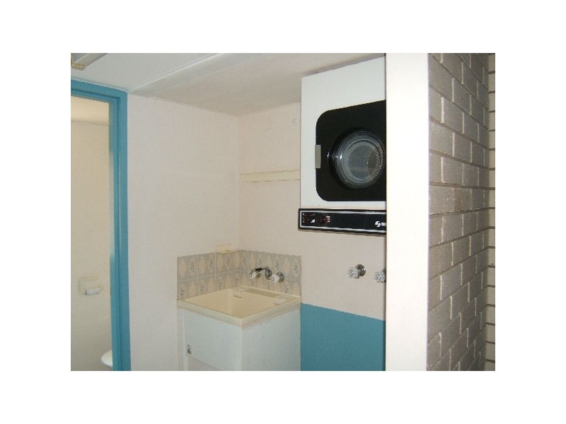 6/24 Moreton Pde, Kings Beach QLD 4551