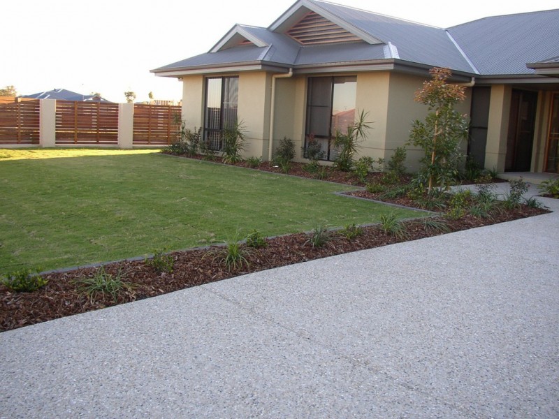 1 Endeavour Close, Pelican Waters QLD 4551