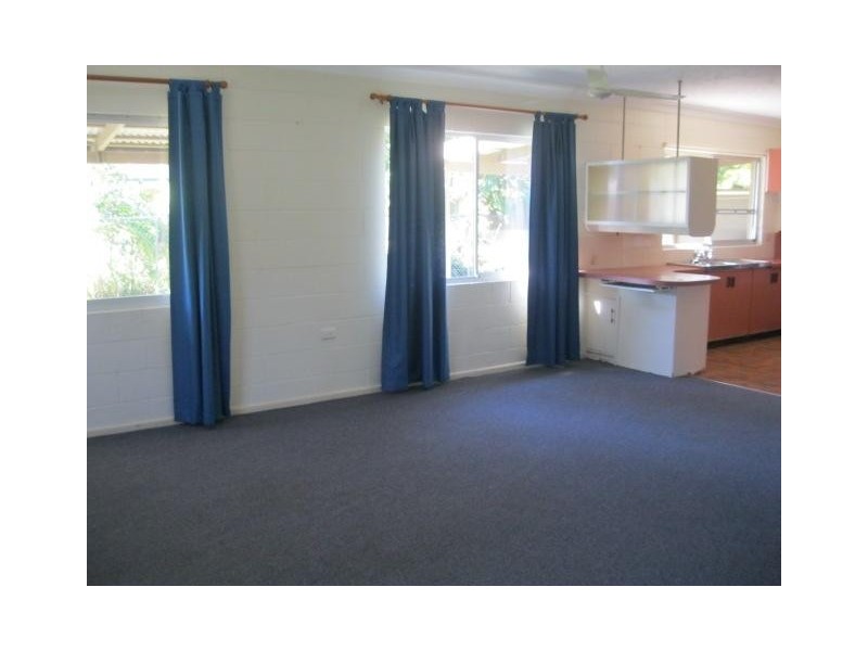 2/3 Bull Street, Currimundi QLD 4551