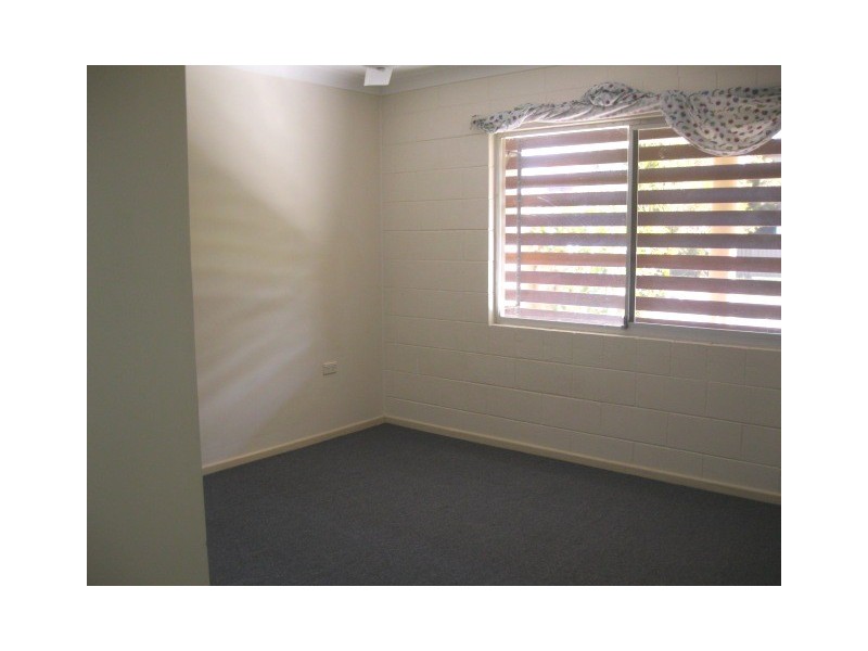 2/3 Bull Street, Currimundi QLD 4551