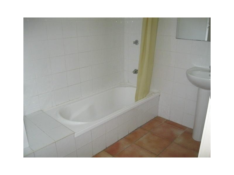 2/3 Bull Street, Currimundi QLD 4551