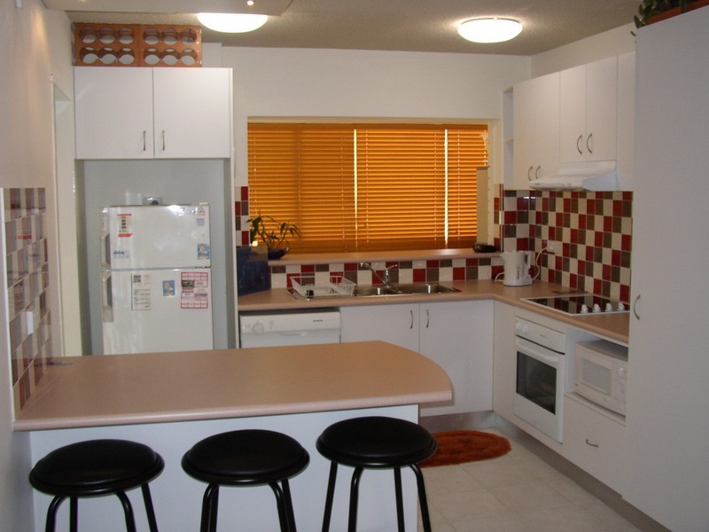 7/3 Warne Terrace “Nimolanca”, Kings Beach QLD 4551