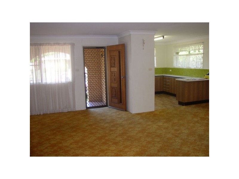 92 Taylor Ave, Golden Beach QLD 4551
