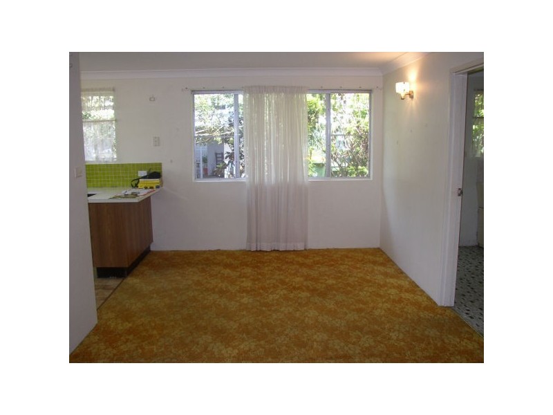 92 Taylor Ave, Golden Beach QLD 4551