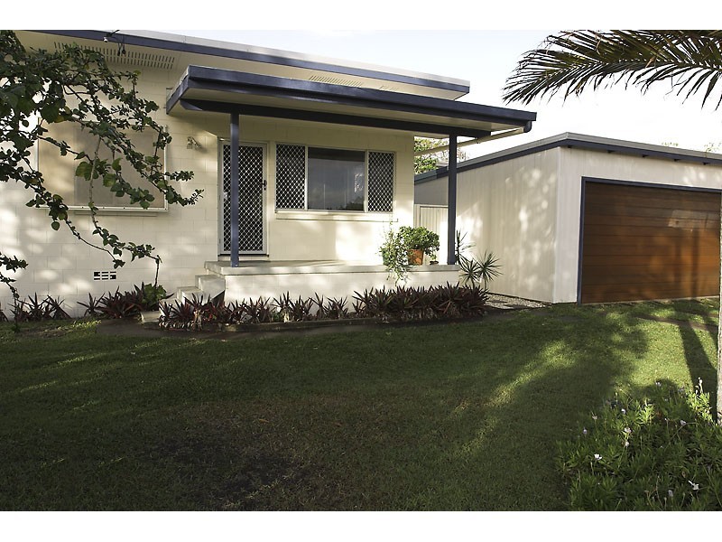 37 Sugar Road North, Maroochydore QLD 4558