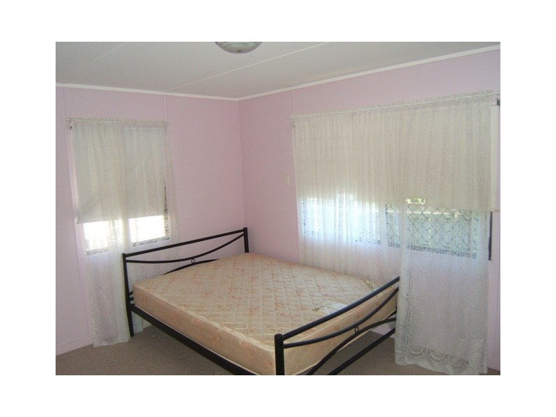17 Coonowrin Street, Dicky Beach QLD 4551